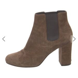 Saint Laurent suede Chelsea boots